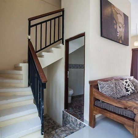 Villa De Kerobokan Dalung  Zewnętrze zdjęcie
