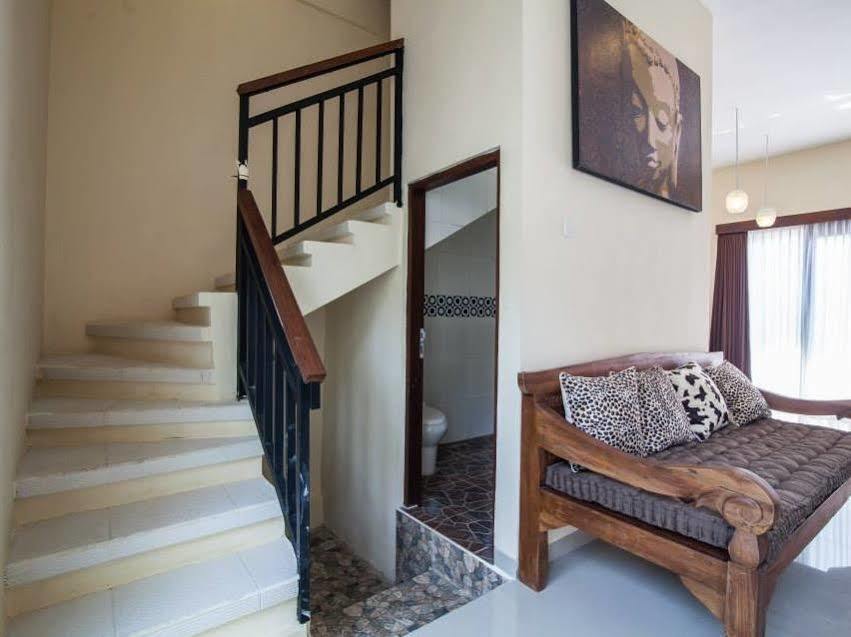 Villa De Kerobokan Dalung  Zewnętrze zdjęcie